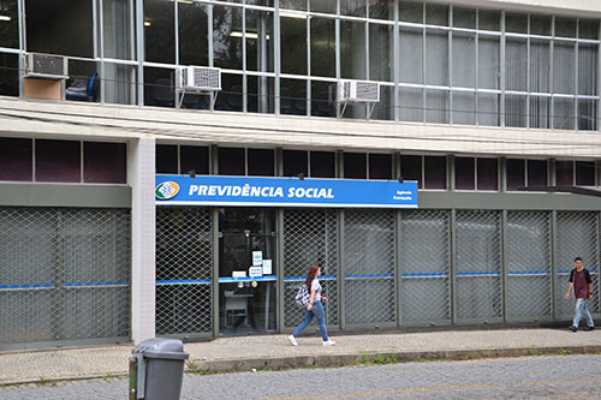 INSS pode paralisar serviços nesta quarta-feira  por causa de bloqueio orçamentário