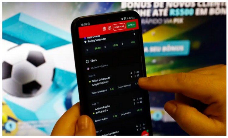 Golpes digitais atingem 24% da população brasileira