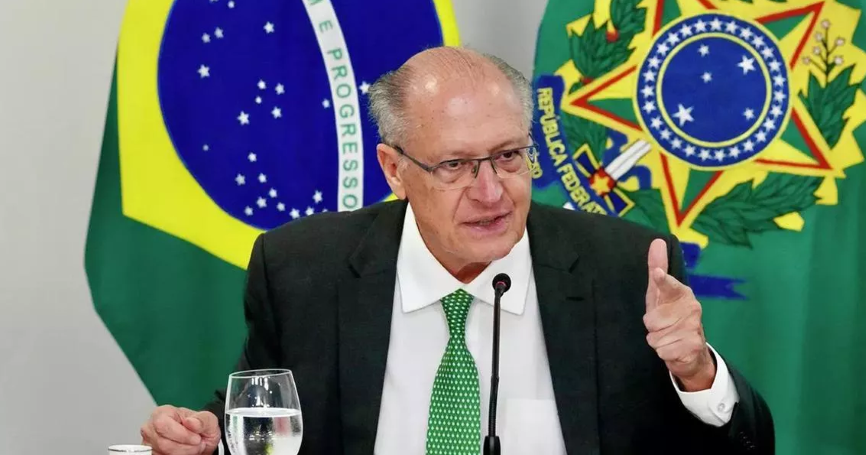 Alckmin: Lula explicará o Pix a Trump em reunião nos EUA