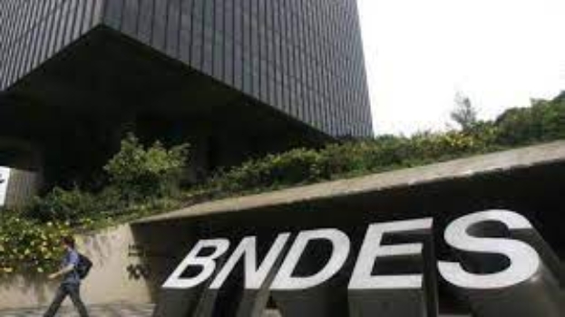 BNDES dobra crédito para micro a média empresa