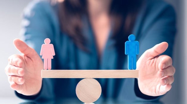 Avança o PL que estabelece mesmo salário para  homens e mulheres