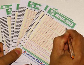 Mega-Sena da Virada terá apostas só até as 14h de amanhã