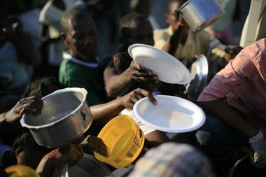 Bancos brasileiros isentam tarifas de doações ao Haiti
