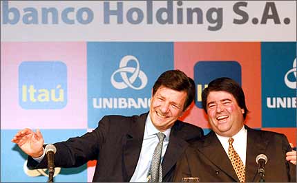 HOJE É DIA NACIONAL DE LUTA NO ITAÚ UNIBANCO