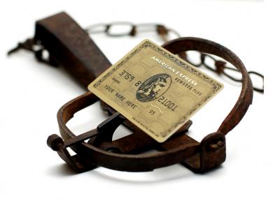 Abuso dos bancos com cartões faz governo exigir nova regulação no setor