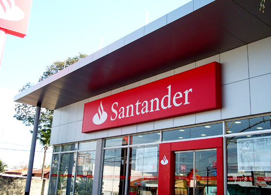 Bancários negociam pendências com o Santander