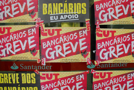 Força da greve dos bancários arranca negociação com Fenaban neste sábado