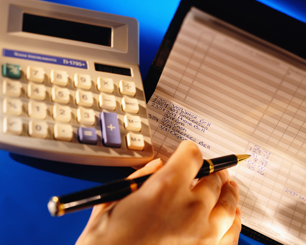 INPC sobe para 0,92% em outubro e acumula 5,39% nos últimos 12 meses