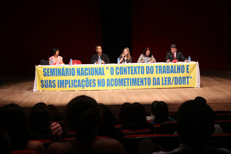 Seminário aponta omissão das empresas e poder público diante das LER/Dort