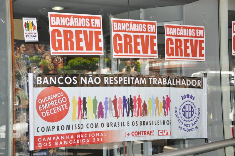 Negociação com bancos não avança e greve nacional continua