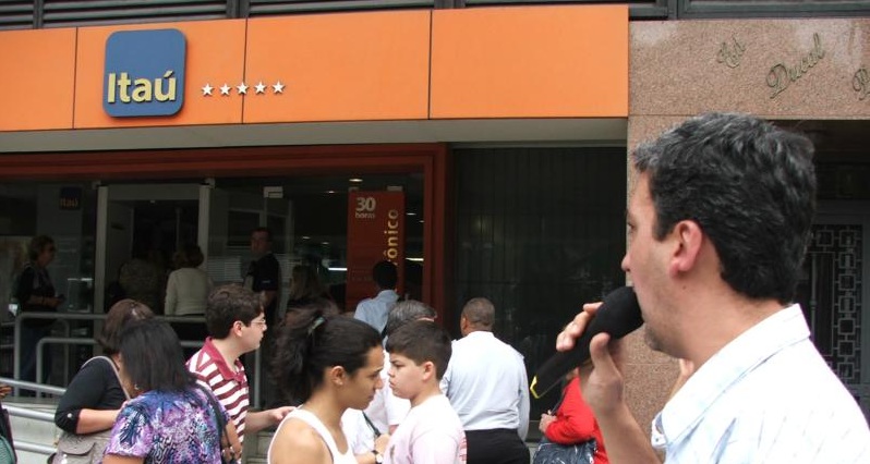 Luta por acordo global com Itaú Unibanco e Santander
