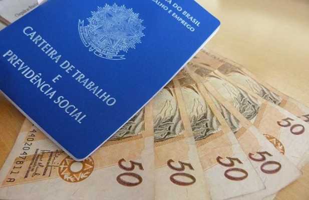 Centrais sindicais pedirão a Lula reajuste em salário mínimo