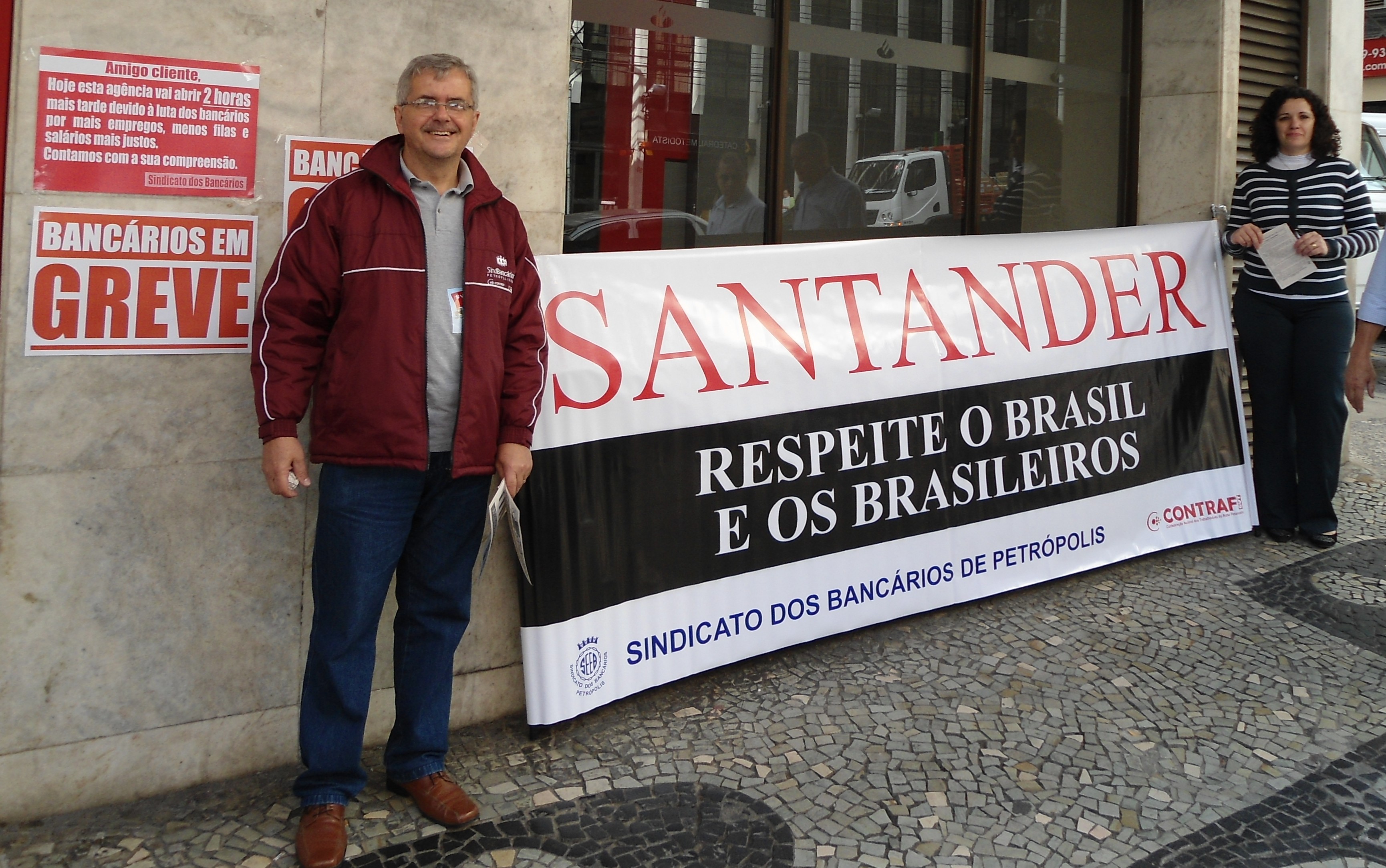 Dia de Luta cobra respeito e valorização para funcionários