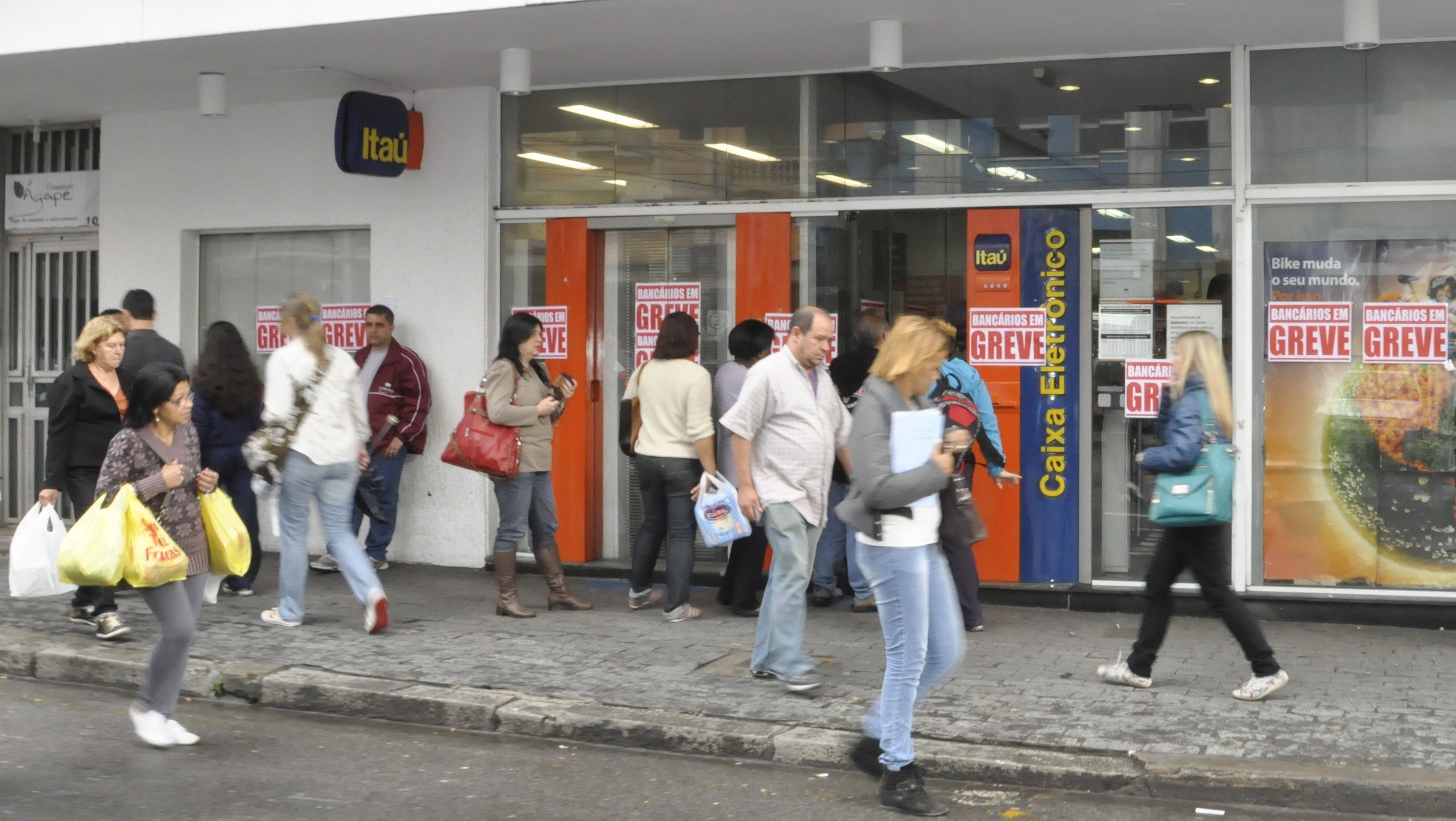 Fenaban faz proposta insuficiente