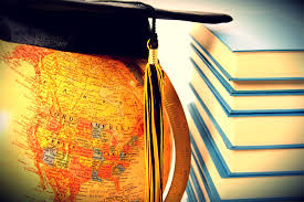 Santander abre inscrições para bolsas de estudo