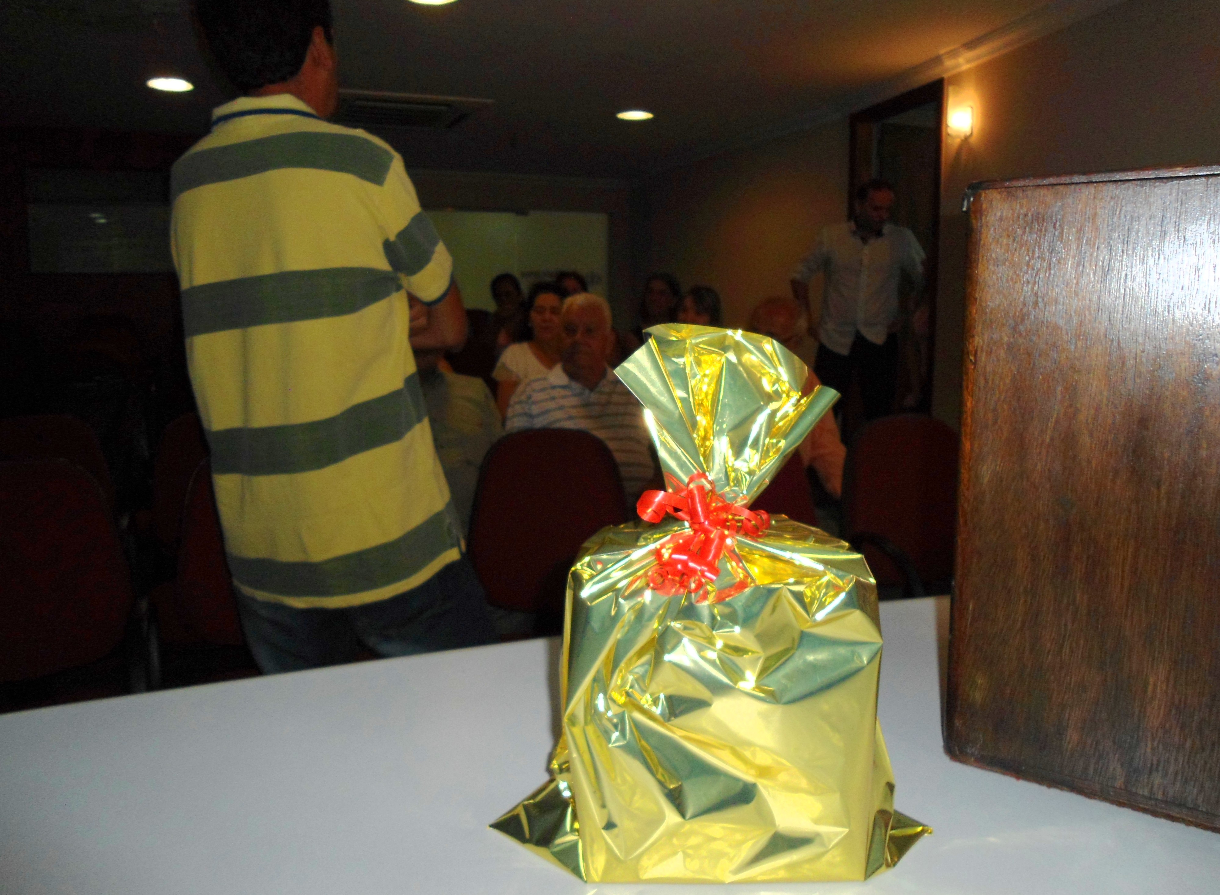 CAFÉ DA MANHÃ EM HOMEMAGEM AO DIA DO APOSENTADO