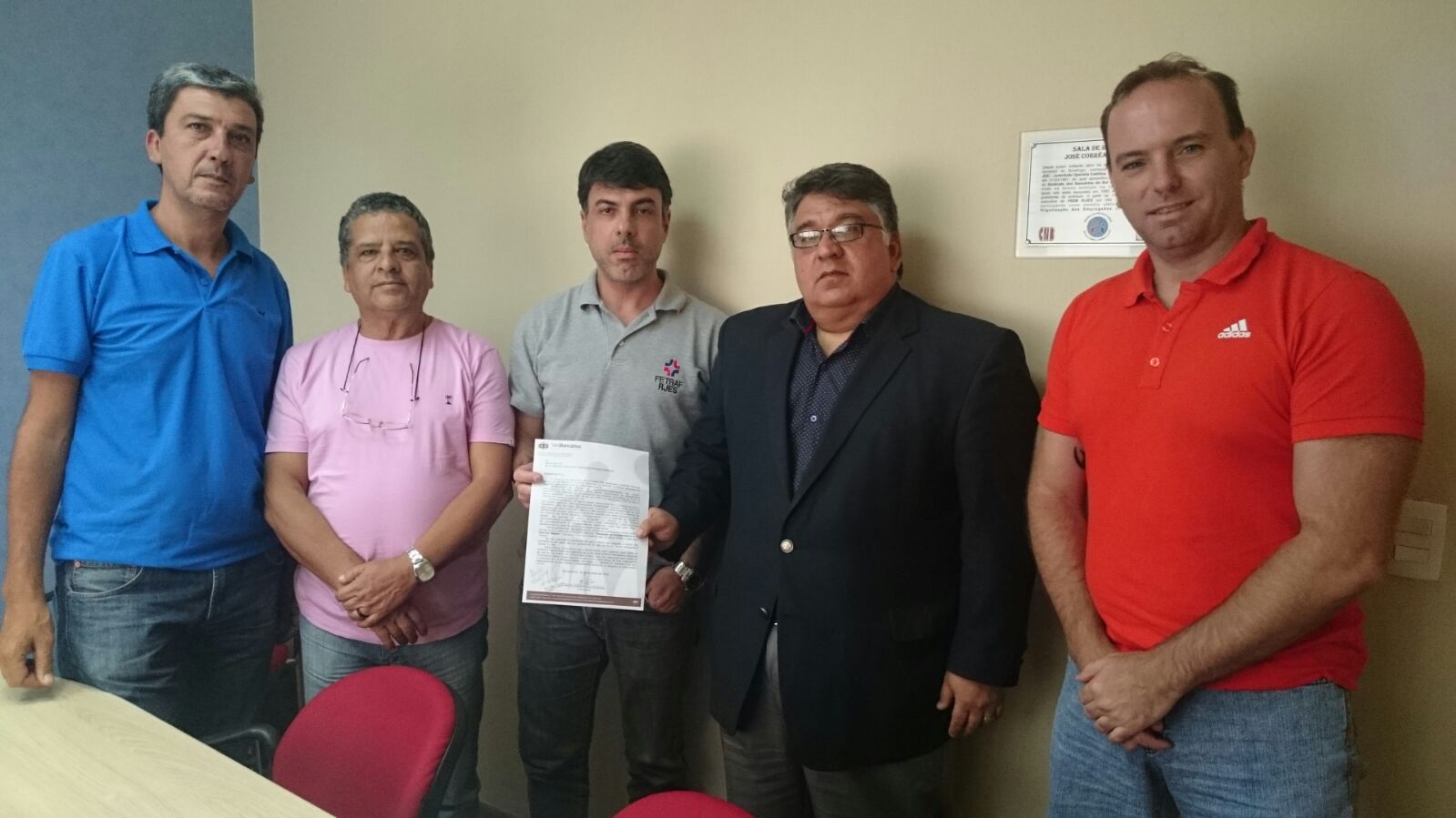 ITAÚ UNIBANCO - Sindicato cobra respeito aos trabalhadores, clientes e usuários