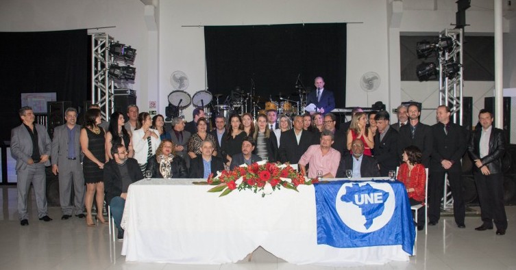 UMA NOITE COMEMORATIVA DE SUCESSO!