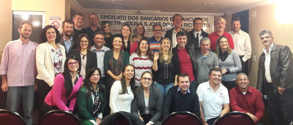 POSSE DA NOVA DIRETORIA DO SINDBANCÁRIOS PETRÓPOLIS