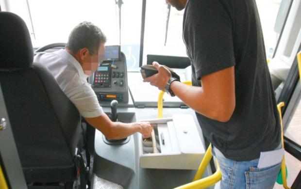 Rodoviários de Petrópolis contradizem Setranspetro: dupla função não faz parte de acordo coletivo