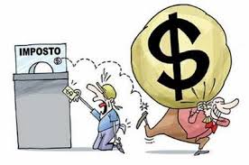 Carga tributária e rentismo fazem milionários lucrarem ainda mais com aumento da pobreza e das desigualdades