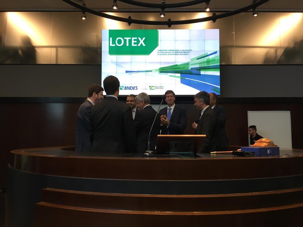 Consórcio das americanas IGT e SGI vence leilão da Lotex com lance mínimo