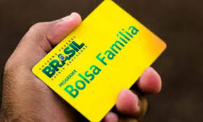 Sem aumento na cobertura do Bolsa Família, prometido pelo Governo, milhões de lares ficarão sem renda