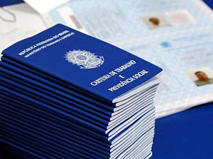 Governo volta a permitir retirada de direitos e corte de salários para garantir lucros das empresas