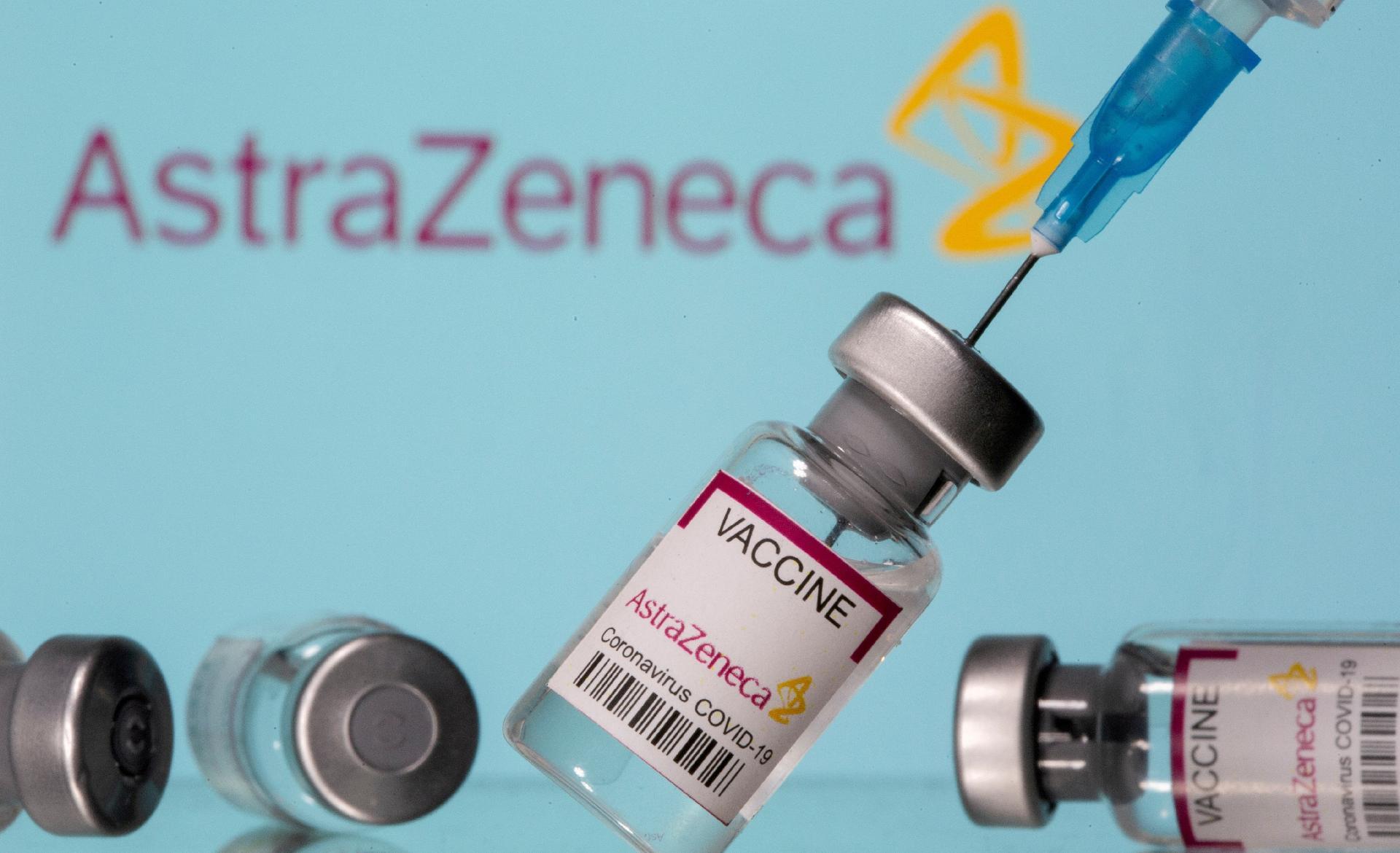 Aprovada antecipação da terceira dose da vacina contra a Covid-19 na população adulta