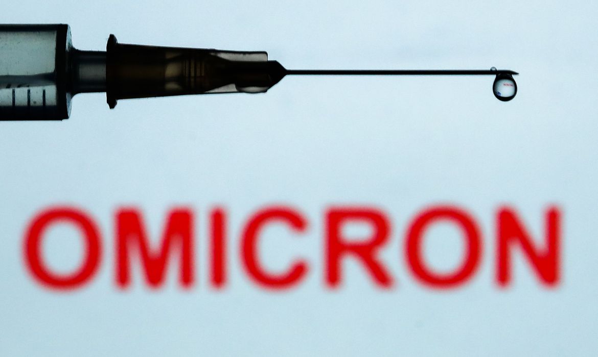 Ômicron atinge velocidade recorde de transmissão e é encontrada em 77 países