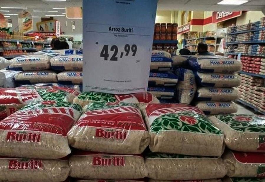No governo Bolsonaro, salário mínimo do Brasil só é maior do que o da Venezuela