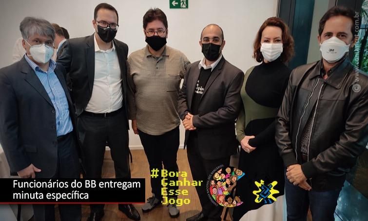 Funcionários do Banco do Brasil entregam minuta específica