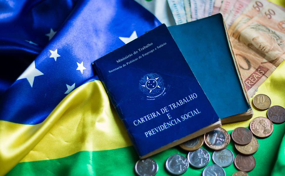 Aprovado projeto que retira direito do trabalhador